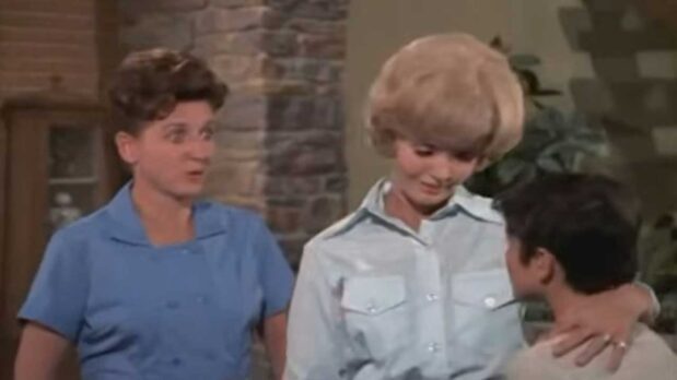 How Measles Was Portrayed in Popular Culture Before the Vaccine 19 A Brady Bunch episode where measles is treated as a benign infection