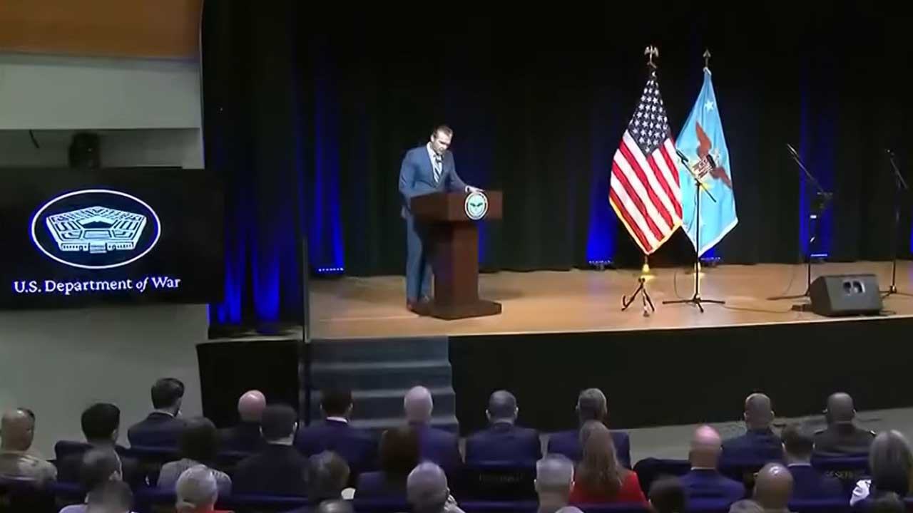 Defense Secretary Pete Hegseth praying for God's support for Trump's illegal war on Iran