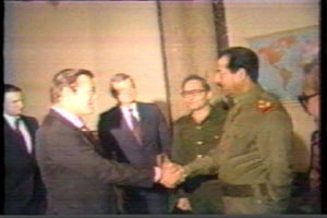 U.S. Foreign Policy for Dummies 16 Donald Rumsfeld shakes hands with Saddam Hussein in 1983.
